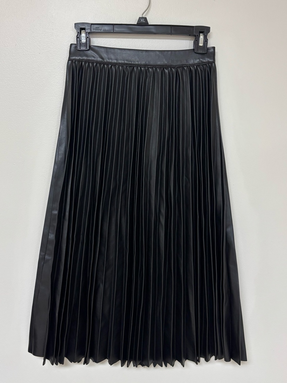 Alexia Admor Black Faux Leather Pleated Midi Chic Skirt XS NWT